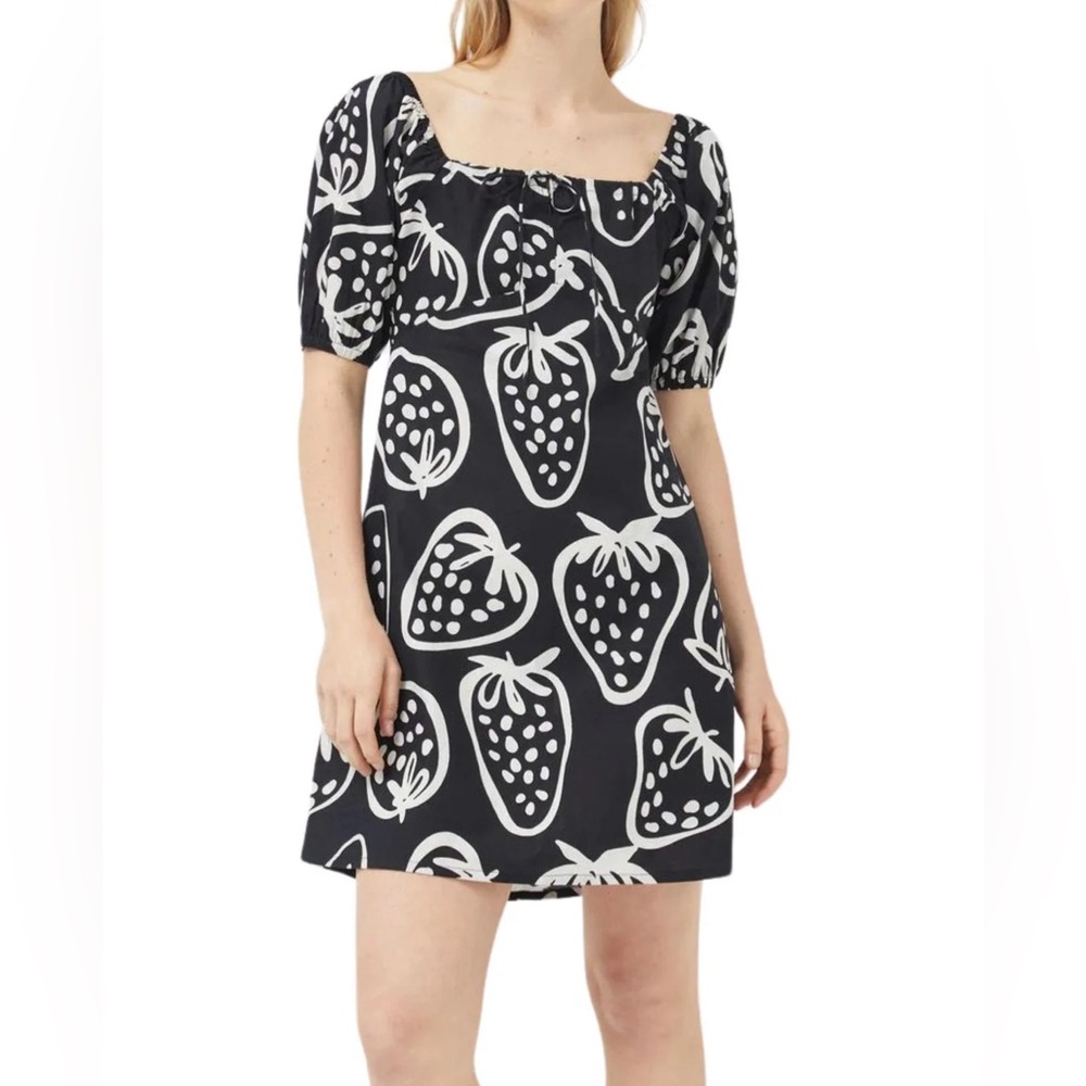 Compañia Fantastica Short Strawberry Print Dress